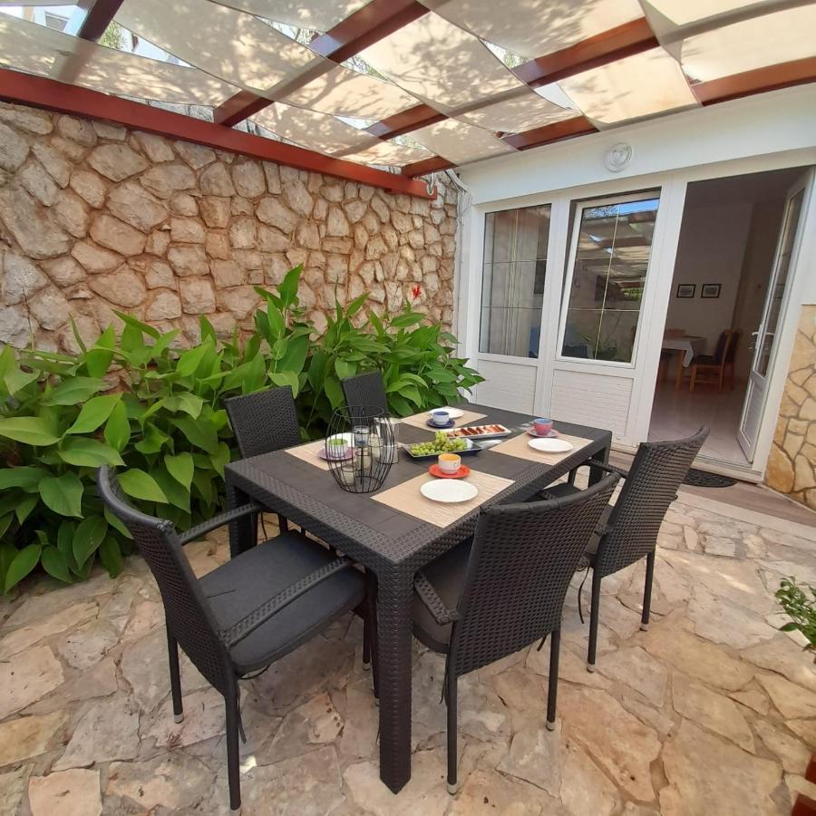 2-Bedroom Apartment 300M From Beach In 푸나트 외부 사진