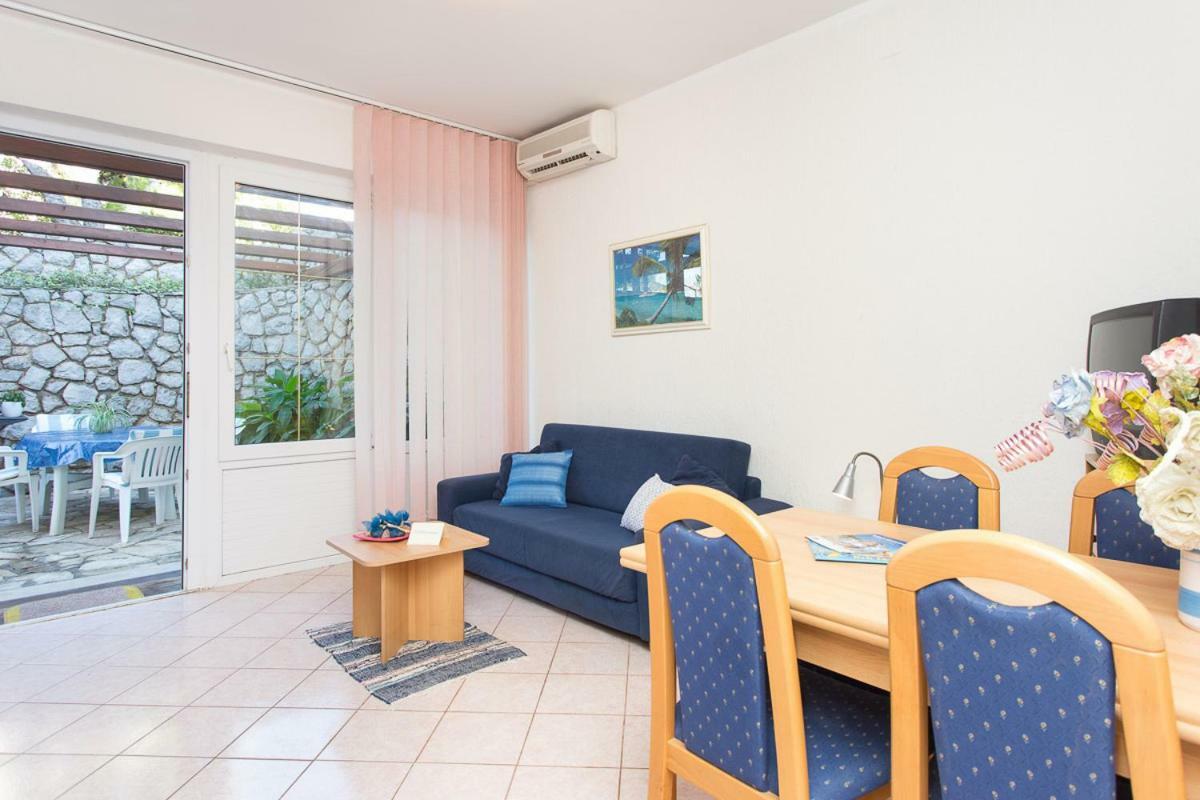 2-Bedroom Apartment 300M From Beach In 푸나트 외부 사진